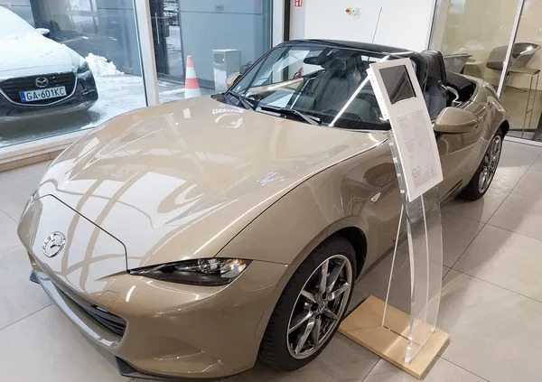 samochody osobowe Mazda MX-5 cena 154700 przebieg: 10, rok produkcji 2023 z Gdynia